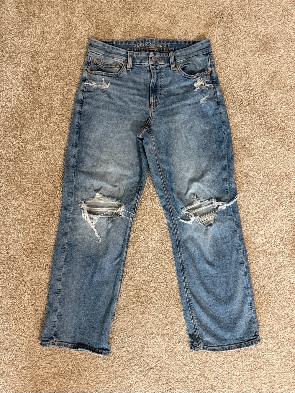 American Eagle High-Rise Curvy Straight Jeans